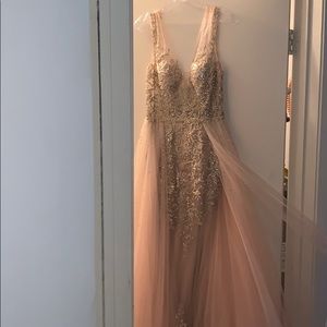 Rose pink prom/wedding dress